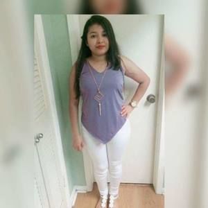 Meet your Posher, Marisol